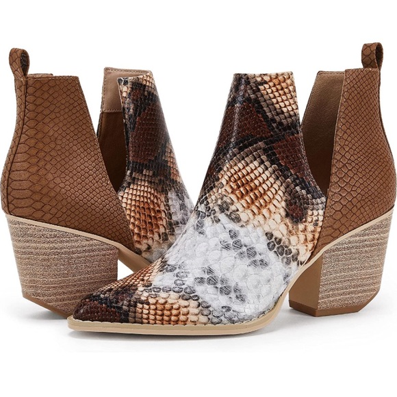 Ankle Bootie Slip on Cutout Pointed Toe Snakeskin Chunky Stacked Vegan - Picture 1 of 7